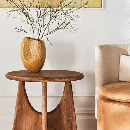 Juniper Side Table in Solid Wood